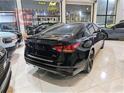 نيسان ألتيما